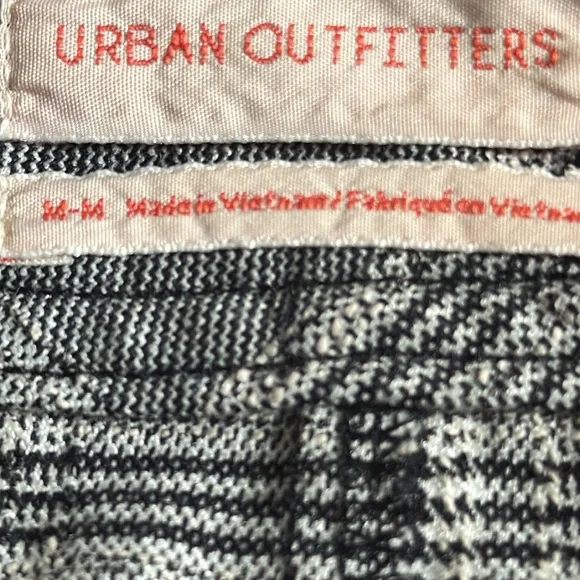 Urban Outfitters Plaid Mini Skirt with Buttons Womens medium Grey White Black - Picture 6 of 7